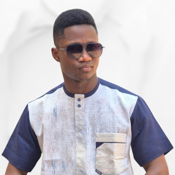 Chemise Homme à Manches Courtes – Tissu Texturé & Contrastes Bleu Marine – Image 4